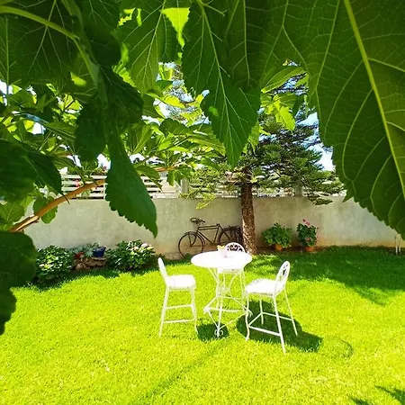 Arodo Appartement *